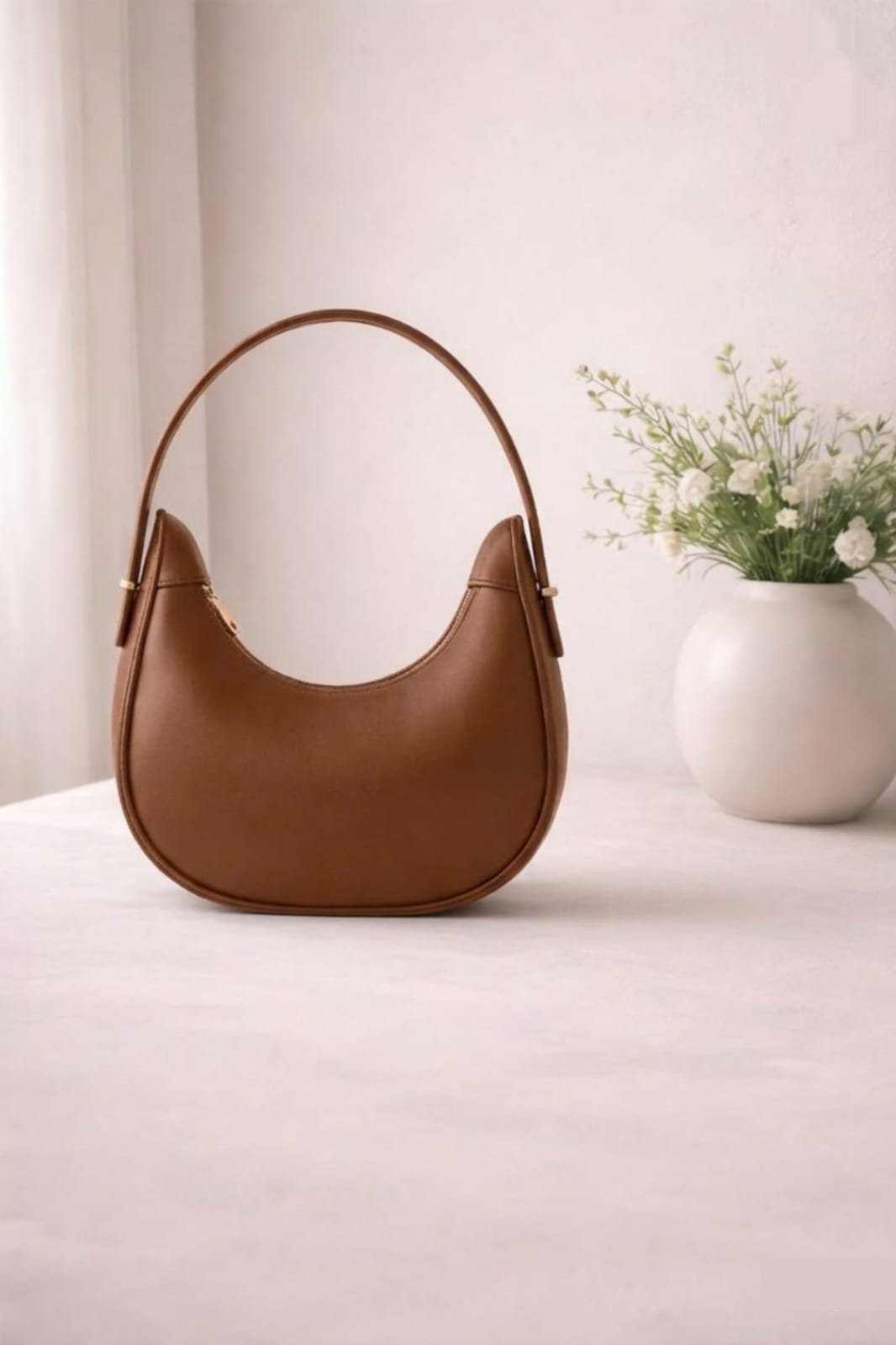 Half Moon Shoulder Bag Minimalist Elegant Handbag for Women – Black